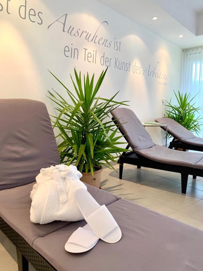 Landhotel Rügheim エクステリア 写真
