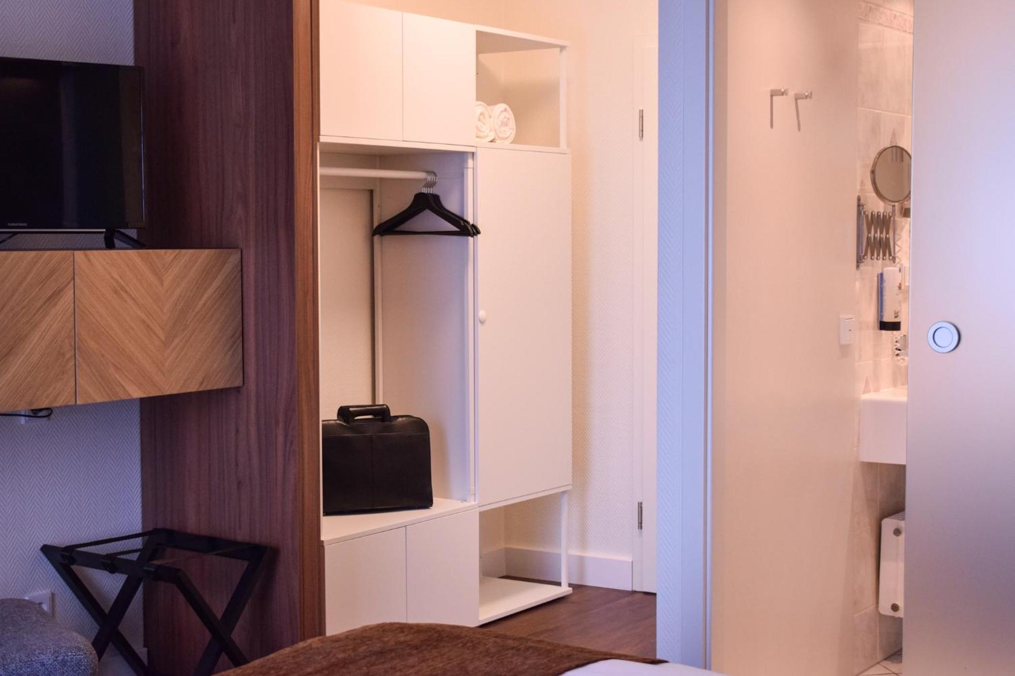Landhotel Rügheim エクステリア 写真