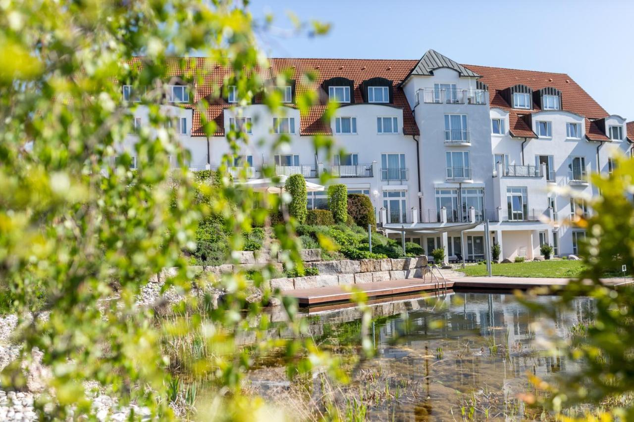 Landhotel Rügheim エクステリア 写真