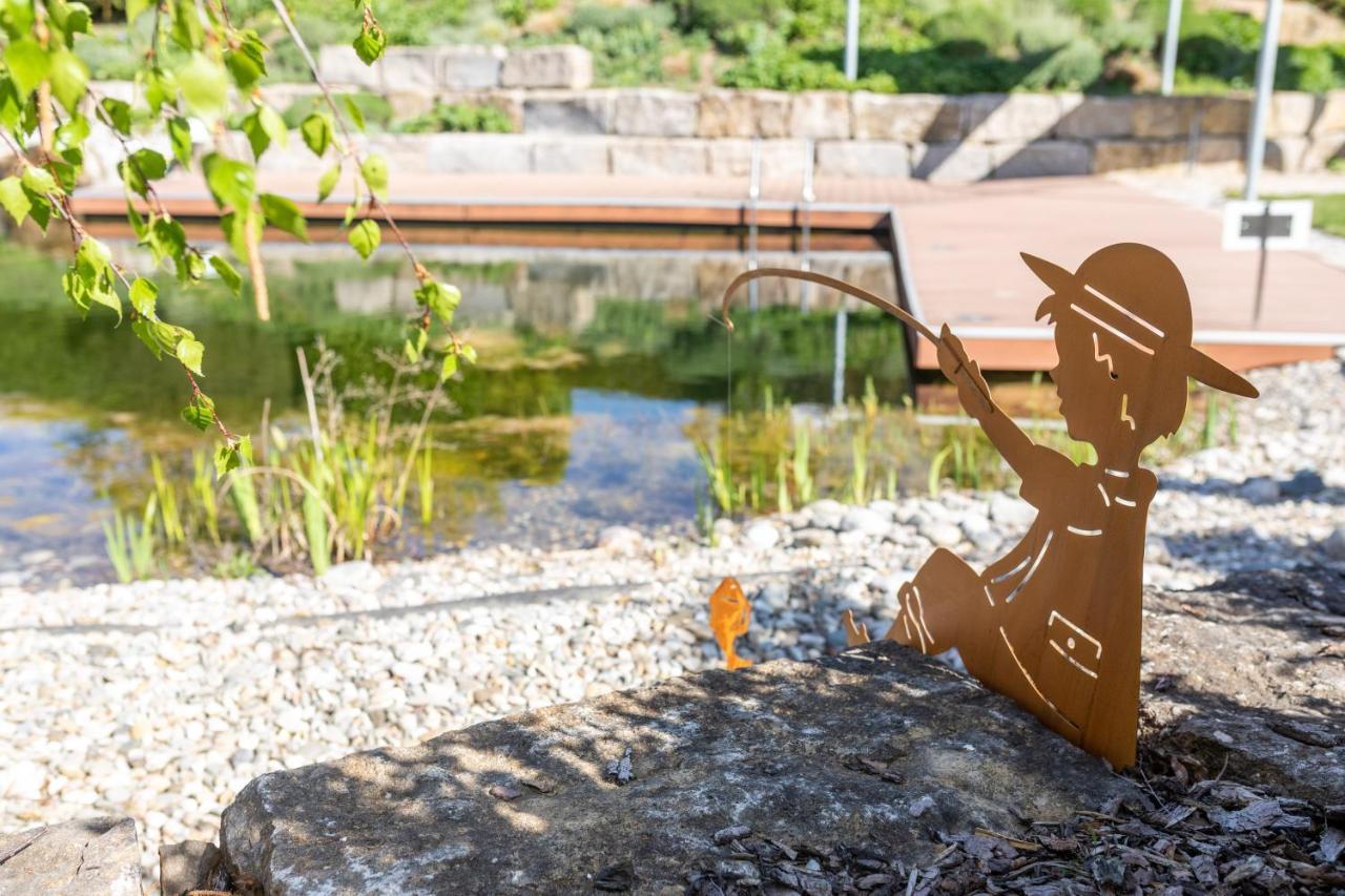Landhotel Rügheim エクステリア 写真