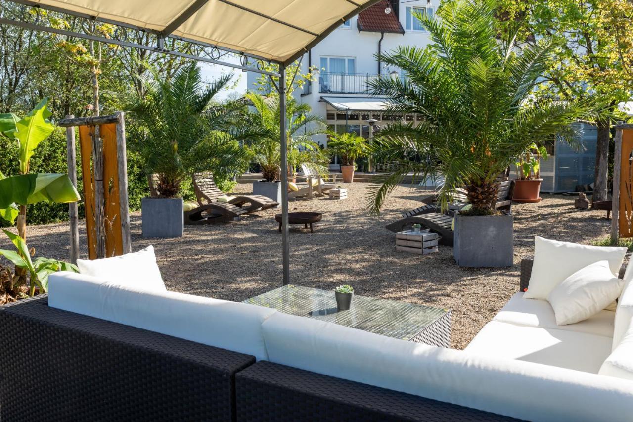Landhotel Rügheim エクステリア 写真