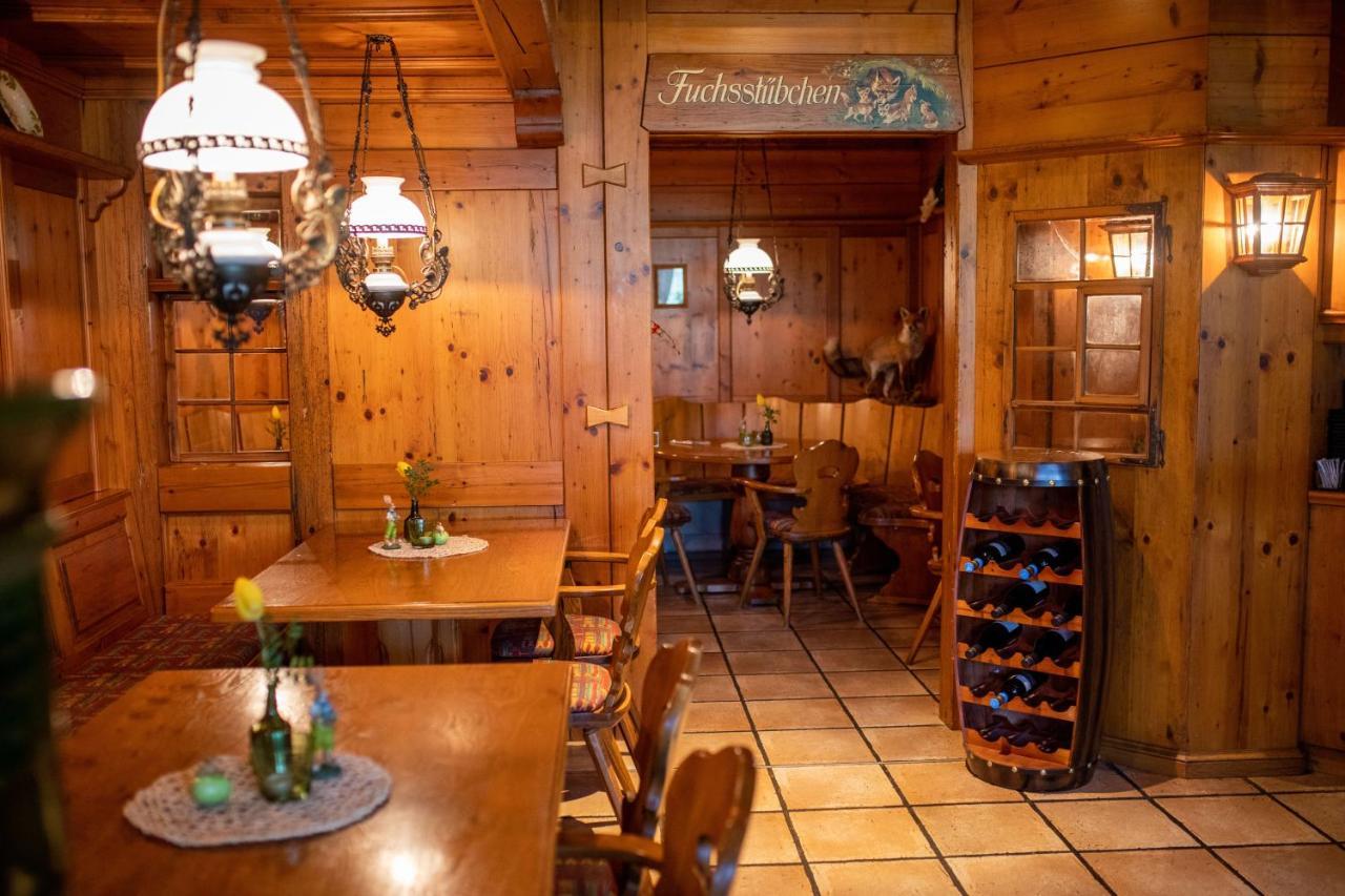 Landhotel Rügheim エクステリア 写真